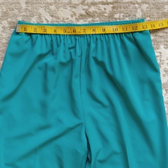 Appleseed's Petite Stretch Waistband Pants 8P Green - Picture 11 of 13